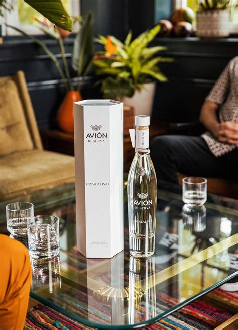 Текила Avion Reserva Cristalino Anejo Highlands 100% Puro de Agave ...