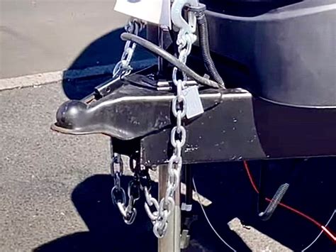 What’s an Underslung Trailer Coupler & Do I Need One?