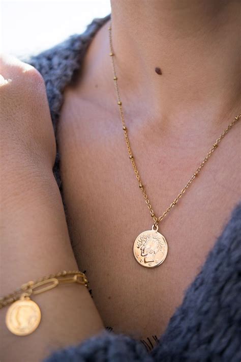 Collier Alex doré - Heliboo, site de vente en ligne de bijoux fantaisie