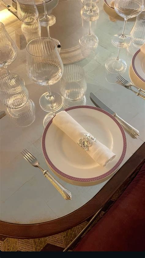 elegant table setting | formal dining | luxury dinnerware | napkin ring ...