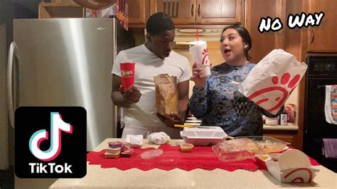 TRYING VIRAL TIKTOK FOOD HACKS ** FAIL ** - YouTube