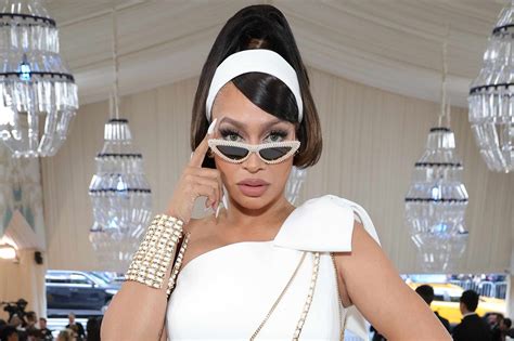 La La Anthony Teases 'Edgy' 2025 Met Gala Look and Details Red Carpet ...