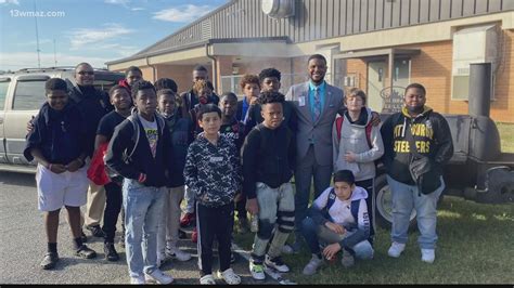 Northside Middle School mentoring program aims to help young men realize potential