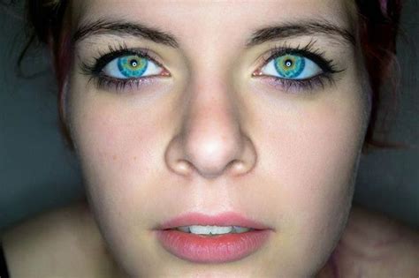 20 people with the most strikingly beautiful eyes. | Yeux superbes ...