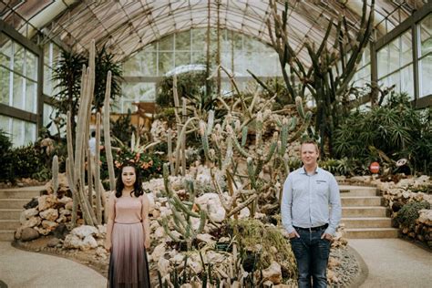 PRE-WEDDING DENGAN TEMA HUTAN DI KEBUN RAYA BEDUGUL BALI
