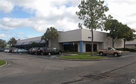 2840 N Scherer Dr, Saint Petersburg, FL 33716 | LoopNet