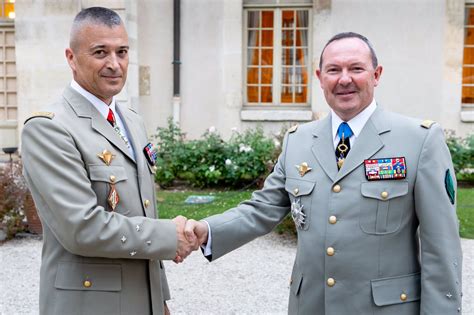 Le général Bosser ne sera bientôt plus le chef d’état-major de l’armée ...