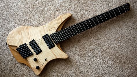 Learn Something: Here Are Some Pros and Cons of Headless Guitars ...