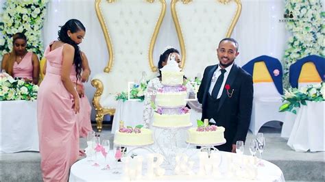 New Eritrean Wedding music. Eyob Azan, Singing for his wife - YouTube