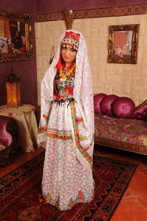 Chleuh Dress (Robe Chleuh) bridal dress | expo | Pinterest | Berbères ...