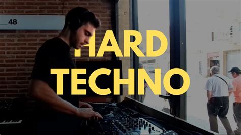 PLAYING HARD TECHNO FOR PEOPLE IN THE STREET - YouTube