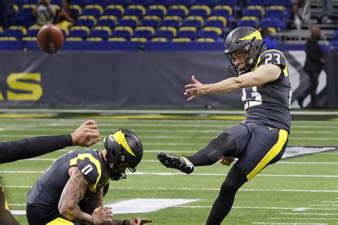 Detroit Lions sign kicker John Parker Romo after tryout - Pride Of Detroit