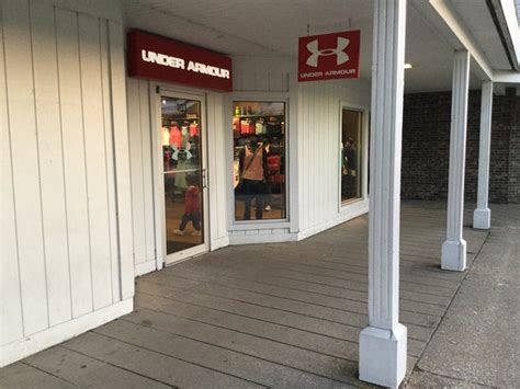 Lighthouse Place Premium Outlets (Michigan City, IN): Top Tips Before ...