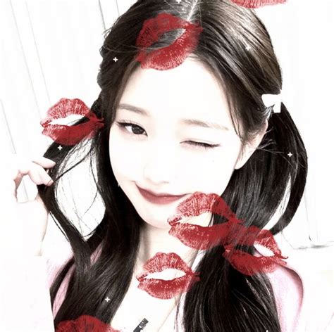 wonyoung kiss filter | Kpop kiss, Kissy face, Kpop