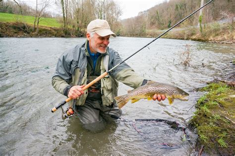 10 parcours types pour la truite : comment bien les pêcher ? - Peche et ...