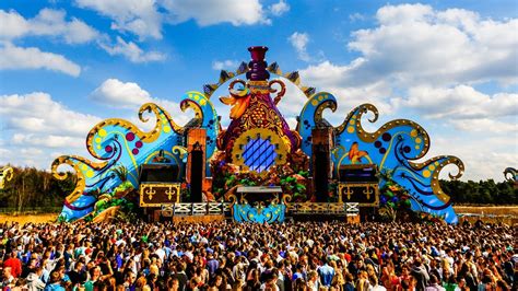 Daydream Festival - Official Aftermovie 2013