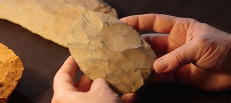 Les pierres taillées de la Préhistoire | Faire parler les pierres ...