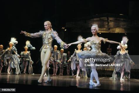 Ballet Russe Photos and Premium High Res Pictures - Getty Images