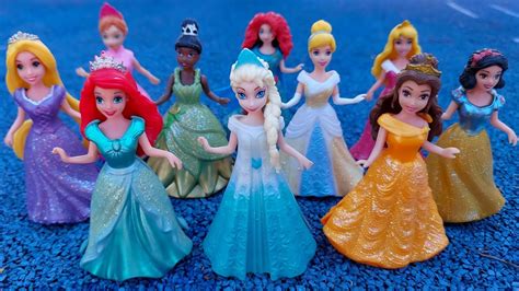 Mattel Disney Princesses Dress up Ariel, Rapunzel, Belle, Tiana ...
