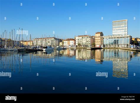 La seyne sur mer port hi-res stock photography and images - Alamy