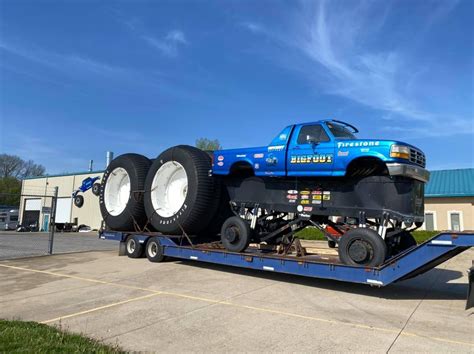 Bigfoot 5 the worlds Largest monster truck NO ITS NOT THE ONE AT RACE ...