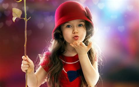 Sweet Cute Girl Wallpapers