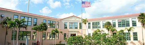 North Beach elementaryschool Miami Beach Florida 'De Perdido Beach ...