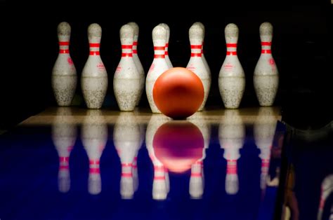 3,000+ Free Bowling & Bowling Ball Photos - Pixabay