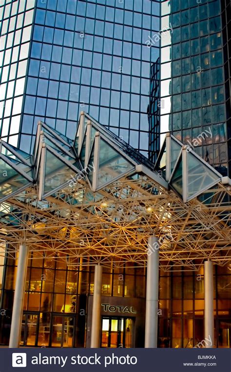 Headquarters french hi-res stock photography and images - Alamy