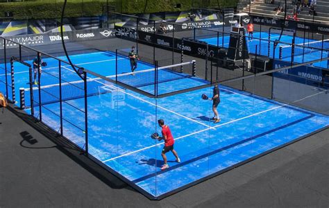 The padel court, measurements and materials