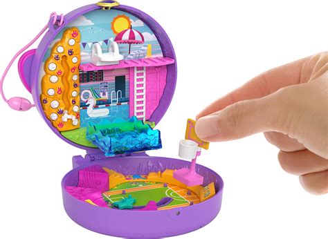 Polly Pocket Soccer Squad Compact - Imagine That Toys