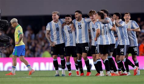 Argentina y el porqué del baile más grande de la historia a Brasil ...