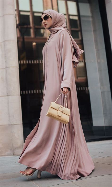 Niqab Fashion, Muslim Fashion, Modest Fashion, Fashion Dresses, Abaya ...