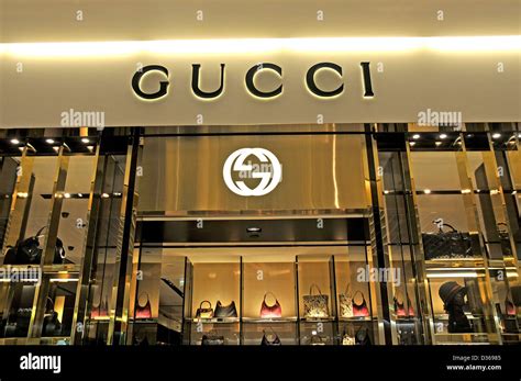Gucci Outlet Paris | Paul Smith