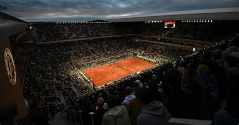 Roland-Garros 2024 inaugura a nova oferta de despo... Roland-Garros ...