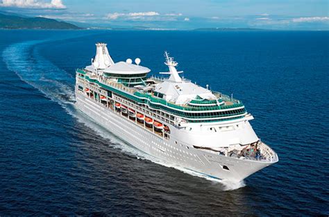 El Gobierno envía a Barcelona un barco de Policía Nacional