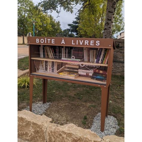 Boite à livres moderne, design, haut de gamme et personnalisable