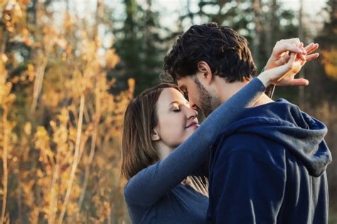 Quali sono i segni zodiacali che baciano meglio?