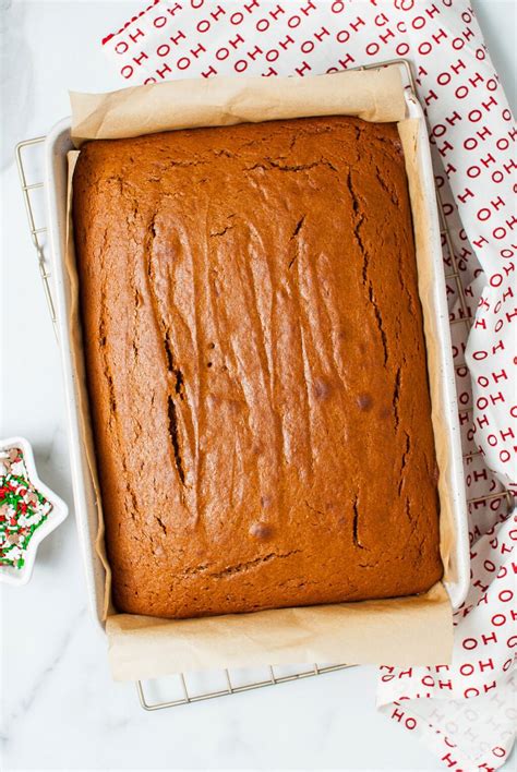 Old Fashioned Gingerbread Cake - xoxoBella