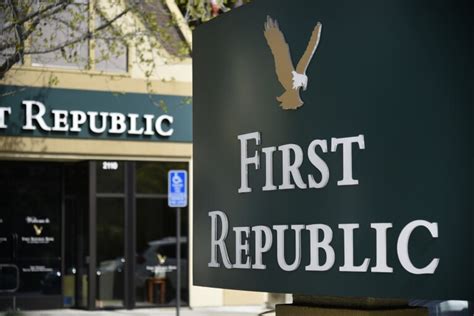 First Republic's 1Q profit climbs 13% on surge in loan demand ...