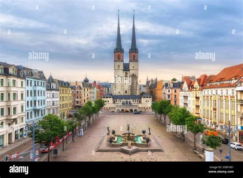 Halle (Saale), Germany. Aerial view of Hallmarkt square and Marktkirche ...