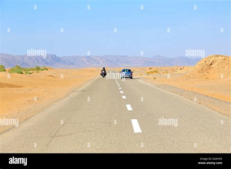 Driving through the Sahara Desert in Maroc Stock Photo - Alamy