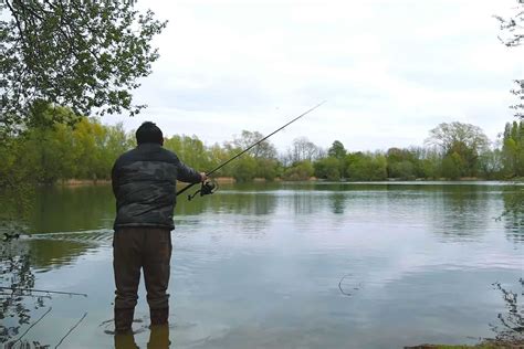 Warwickshire Carp Fishing Lakes Near Me - Discover The Best Fishing Spots
