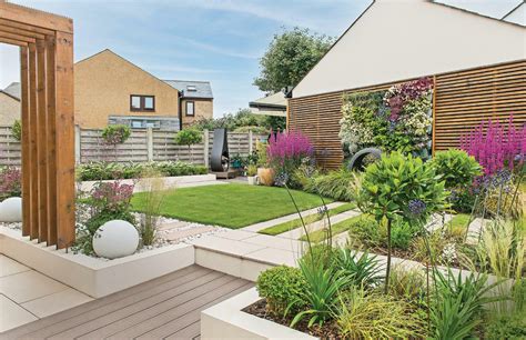 GARDEN PROJECT - Contemporary coastal redesign