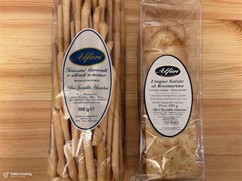 20 Delicious Italian Snack Foods - From Sweet to Crispy and Savory ...