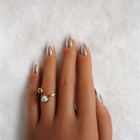 Milkshake Glazed – Imara Nails