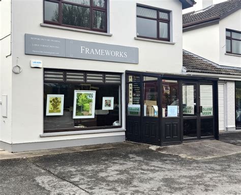 Frameworks Picture Framing