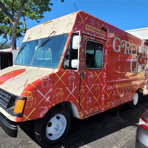 Custom Painted Food Truck | Commercial Mobile Dining Trailer ...