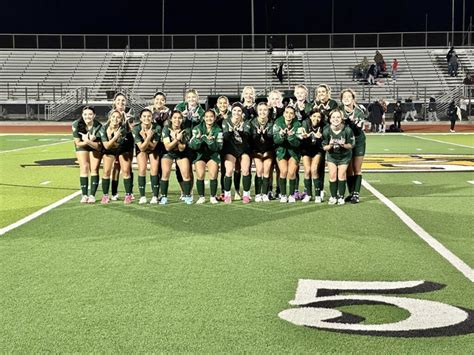 SF Girls Soccer off to Good Start to Season – The Post Newspaper