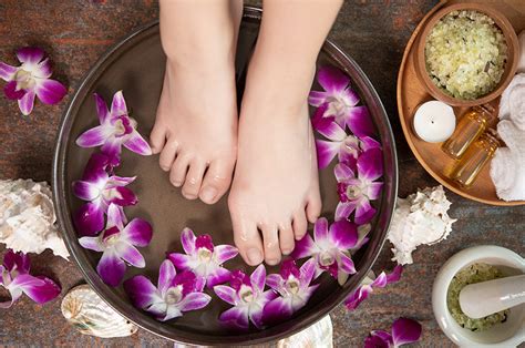 Foot Care–5 Tips On How To Take Care Of Your Feet - Booksy.com